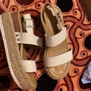 Espadrille wedge platform